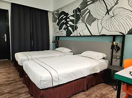 K Hotel