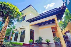 The One Apartment