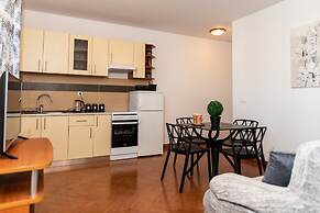 Apartments Sutalo
