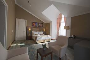 Saat Meydani Hotel