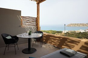 Cayo Exclusive Resort & Spa