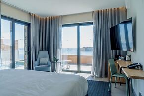 Cayo Exclusive Resort & Spa