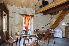 La Maison Bleue