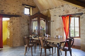 La Maison Bleue