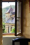 La Maison Bleue