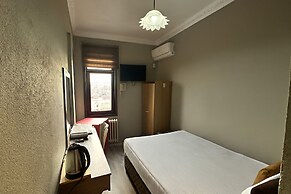 Biter Hotel