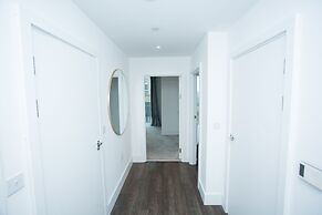 High view 2 Bedroom apt - Woolwich