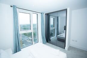 High view 2 Bedroom apt - Woolwich