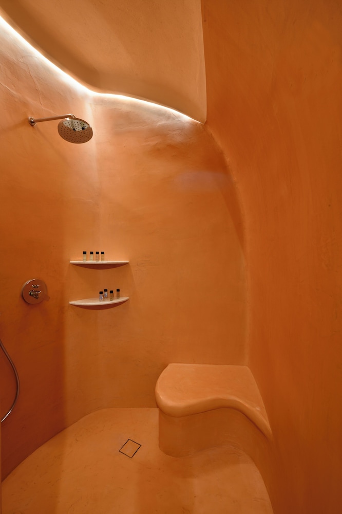 The A Collection, Oia by K&K