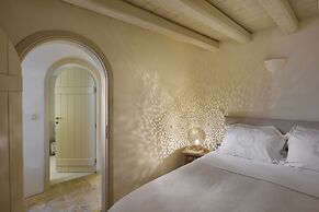 The A Collection, Oia by K&K
