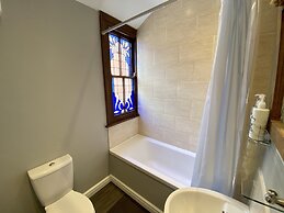Blenheim Guest House York