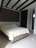Lili House