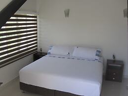 Lili House