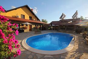 Guest House Vila Alexandar