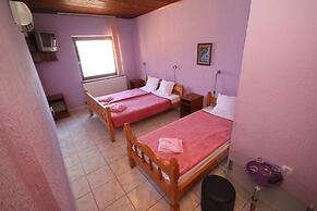 Guest House Vila Alexandar