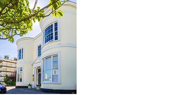 Luxury Apartments - Churchside
