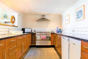 Luxury Apartments - Churchside