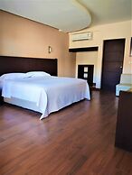 Hotel Oasis