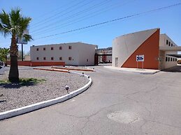Hotel Oasis