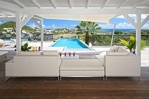 Villa Discovery
