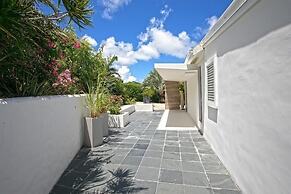Villa Discovery