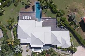 Villa Discovery