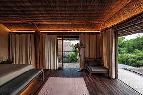 Radhoo Tulum