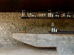 Radhoo Tulum