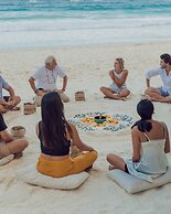 Radhoo Tulum