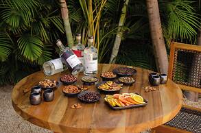 Radhoo Tulum