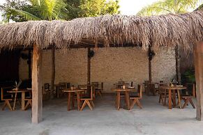 Radhoo Tulum