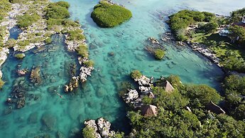 Radhoo Tulum