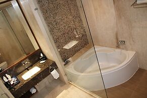 Ramada by Wyndham Gandhidham Shinay