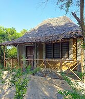 Mida Creek Eco Camp