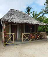 Mida Creek Eco Camp