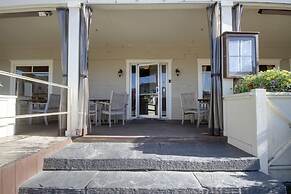 Auberge Ayers Cliff