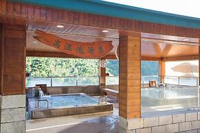Dong Tair Spa Hotel
