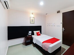 OYO 89473 Sp Venture Hotel