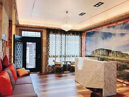 Jinduohai B&B