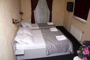 Kizhi Hotel