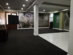 Hotel Savera