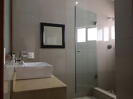 Hotel Savera