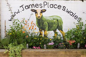James Place @ Pontmorlais