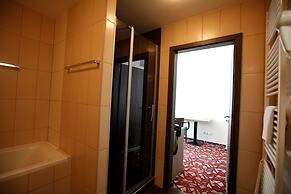 Hotel Arena