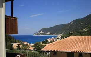 Lefkas Petra