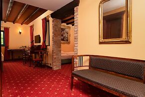 Boutique Hotel Pri Mlyne