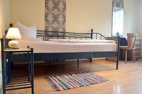 Gästehaus Zimmer Frei