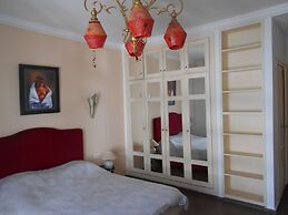 Cozy Marina PentHouse  Ref T32401