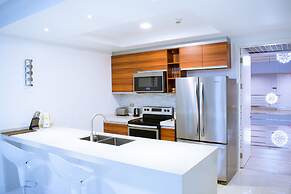 20 South Kingston Luxury Apartment