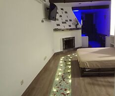 House with Hot Tub